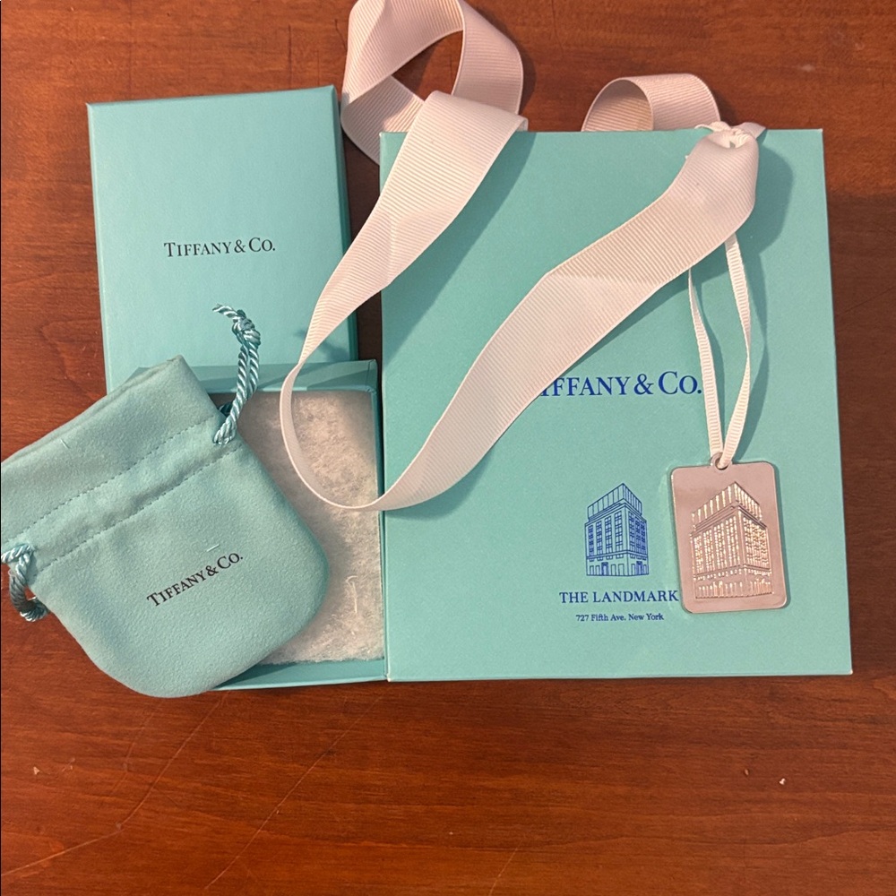 Tiffany & Co. Landmark Charm and Turquoise Gift Ensemble